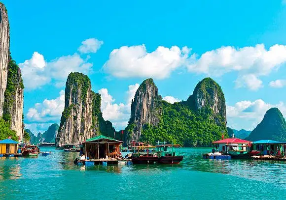 Vietnam Tour Package