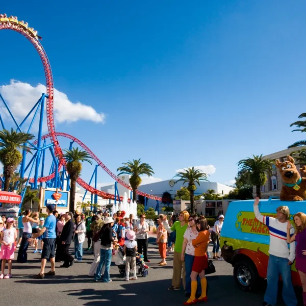 Warner Bros Movie World Australia - Amigos Alliance