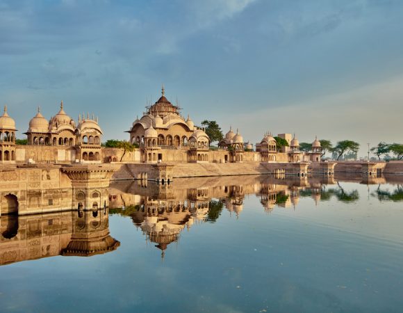 Explore the Best Domestic Tour Packages